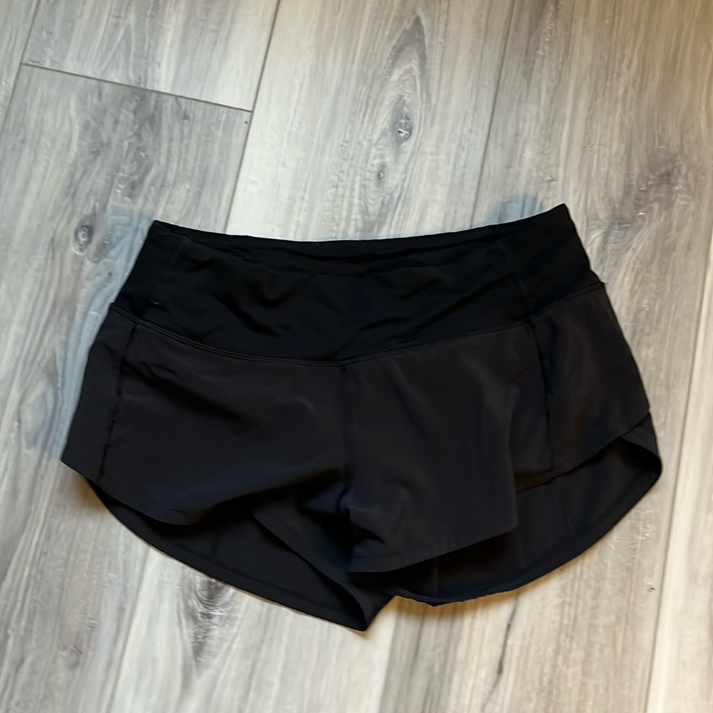 Lululemon black Speed up shorts